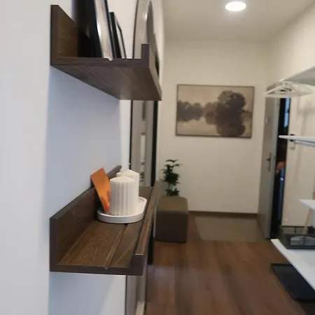 Oravelle Loft Kubin شقة دولني كوبين