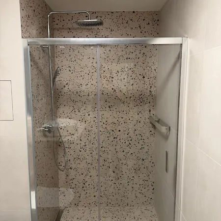 Oravelle Loft Kubin شقة دولني كوبين